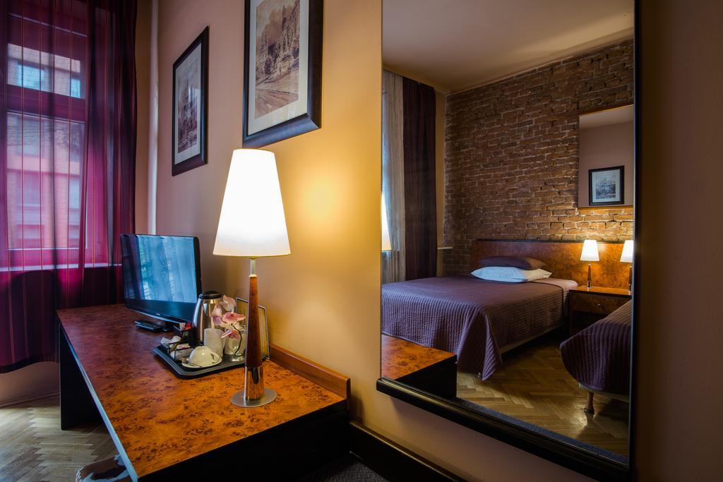 Finger Guest Rooms Krakow Ngoại thất bức ảnh