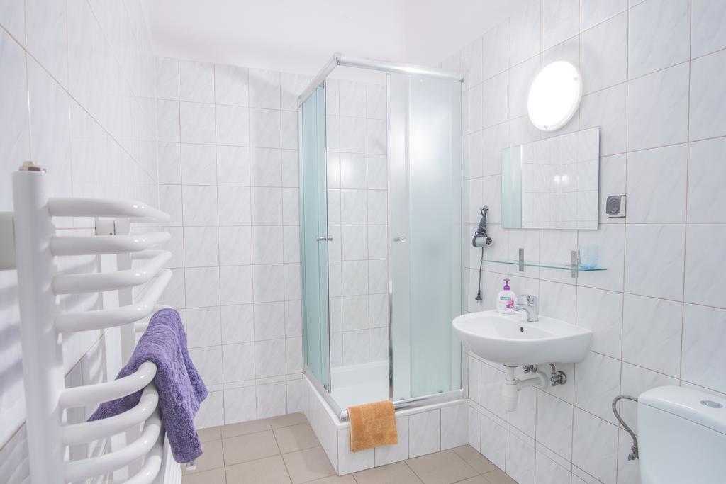 Finger Guest Rooms Krakow Ngoại thất bức ảnh